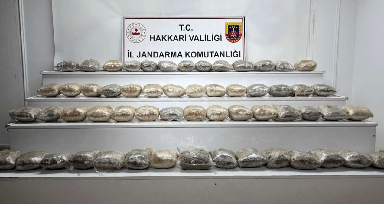 hakkaride-34-kilogram-uyusturucu-yakalandi-jEem6i9s.jpg