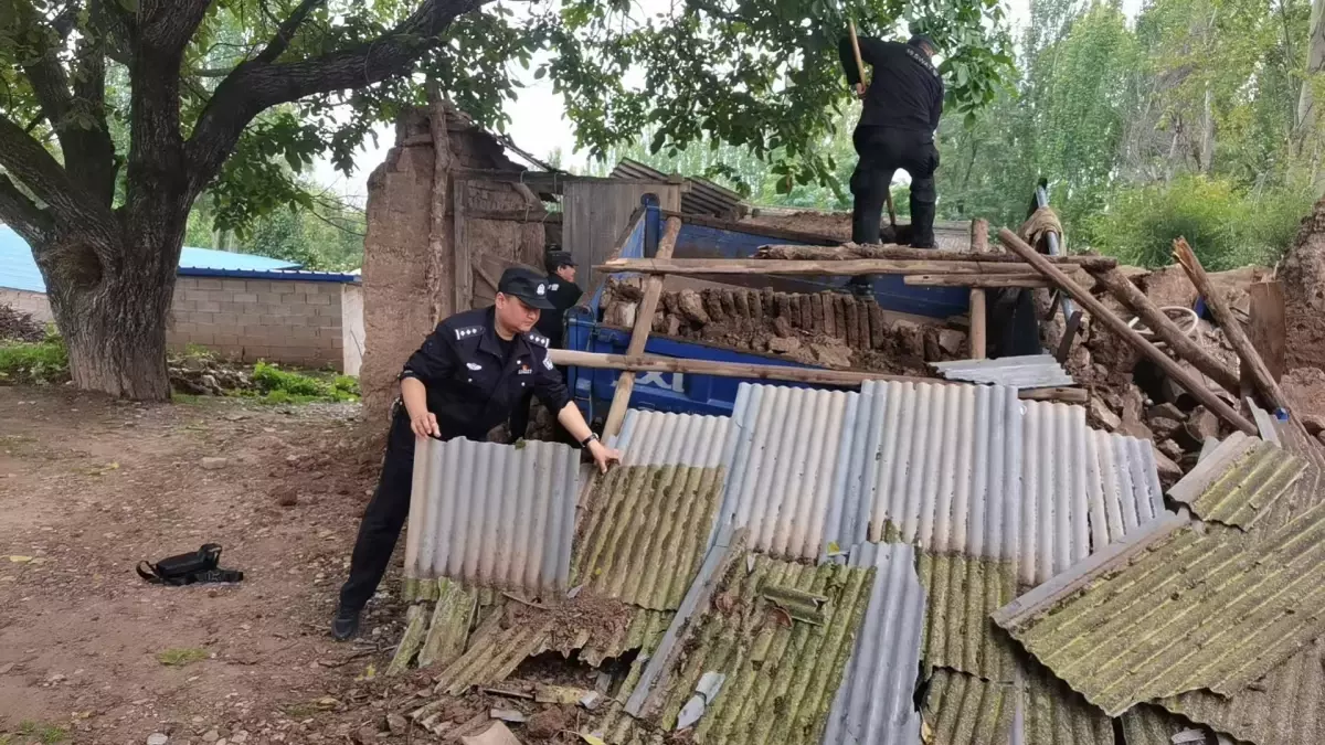 Çin’de 5.6 Büyüklüğünde Deprem