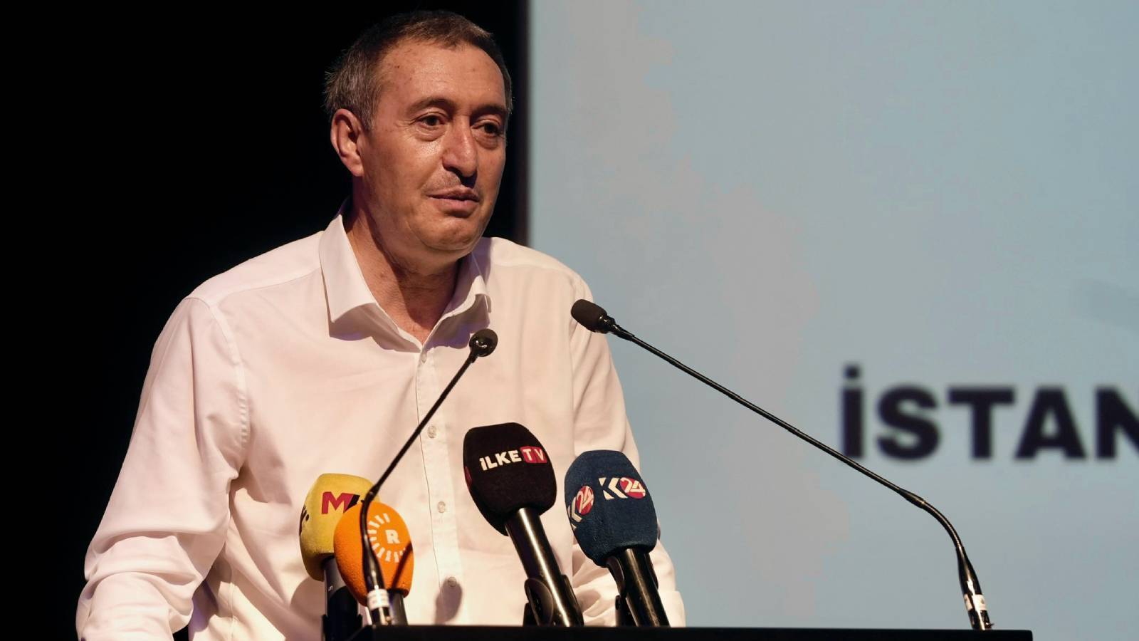 DEM Parti’den İmamoğlu ve Demirtaş çıkışı: Tutuksuz yargılanmalı, özgürlüğüne kavuşmalı