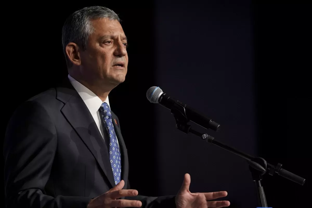 Özgür Özel seçime tek aday olarak giriyor! Oyunu kullandı