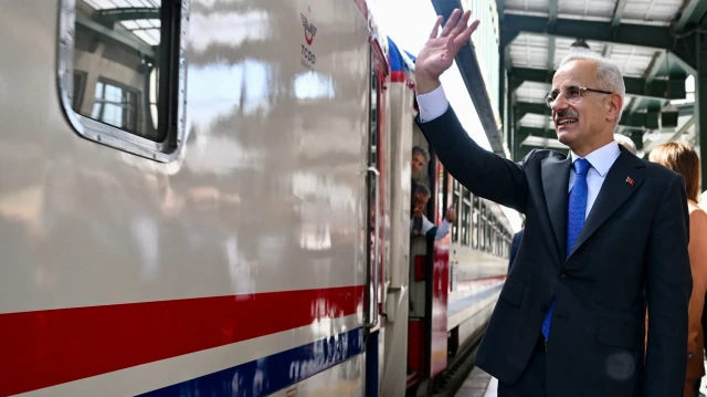 Turistik Karaelmas Ekspresi 3 turistik sefer gerçekleştirecek