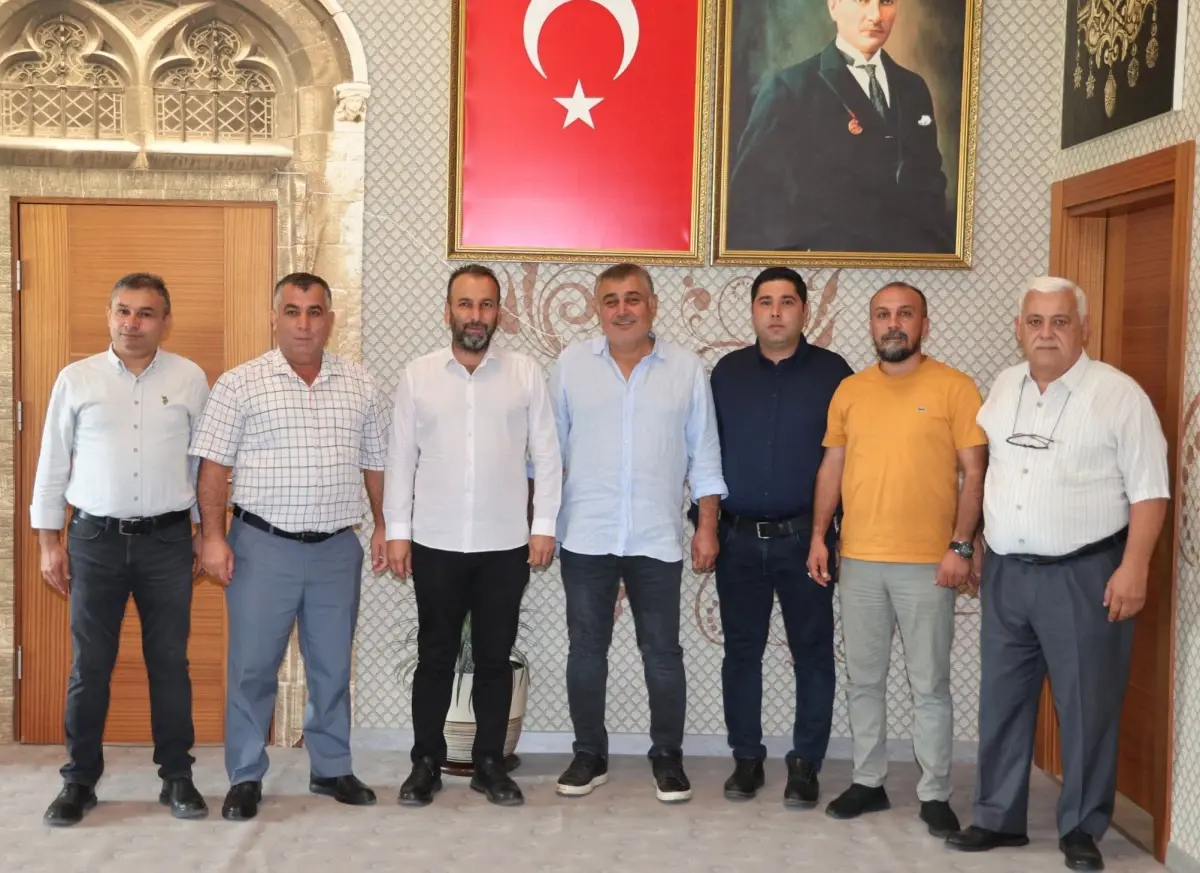 CHP’den İstifalar Sürüyor