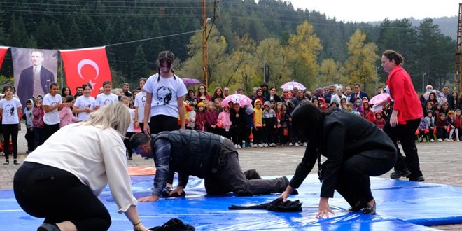Cumhuriyet Bayramı gösterisinde duygulandıran anlar!