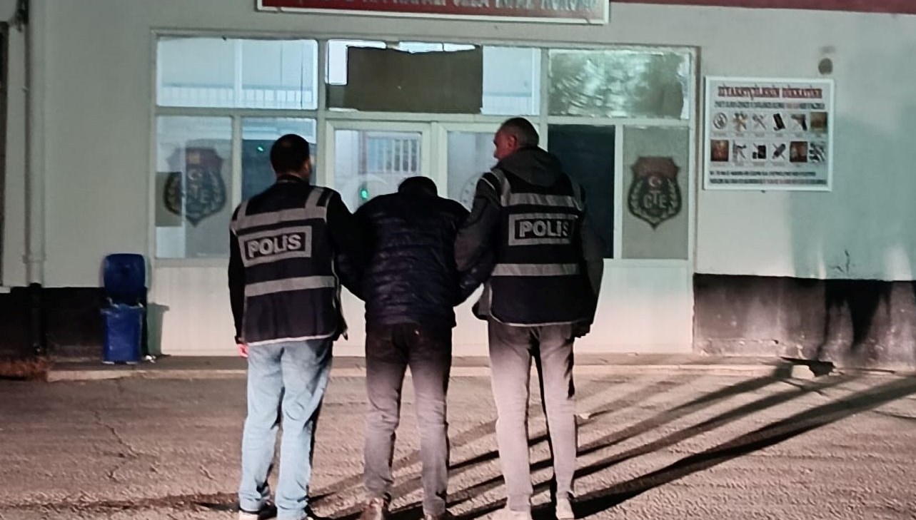 Kırşehir’de firari hükümlülere operasyon
