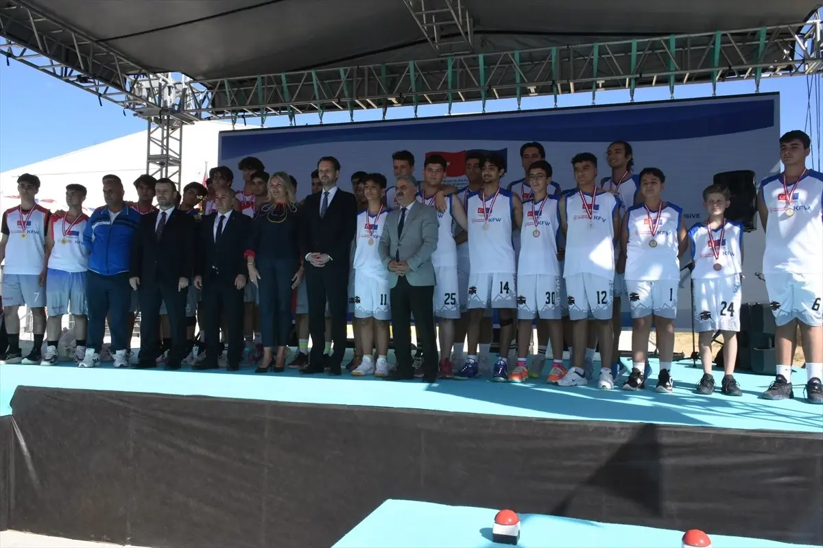 Malatya’da Yeni Spor Tesisleri Açıldı