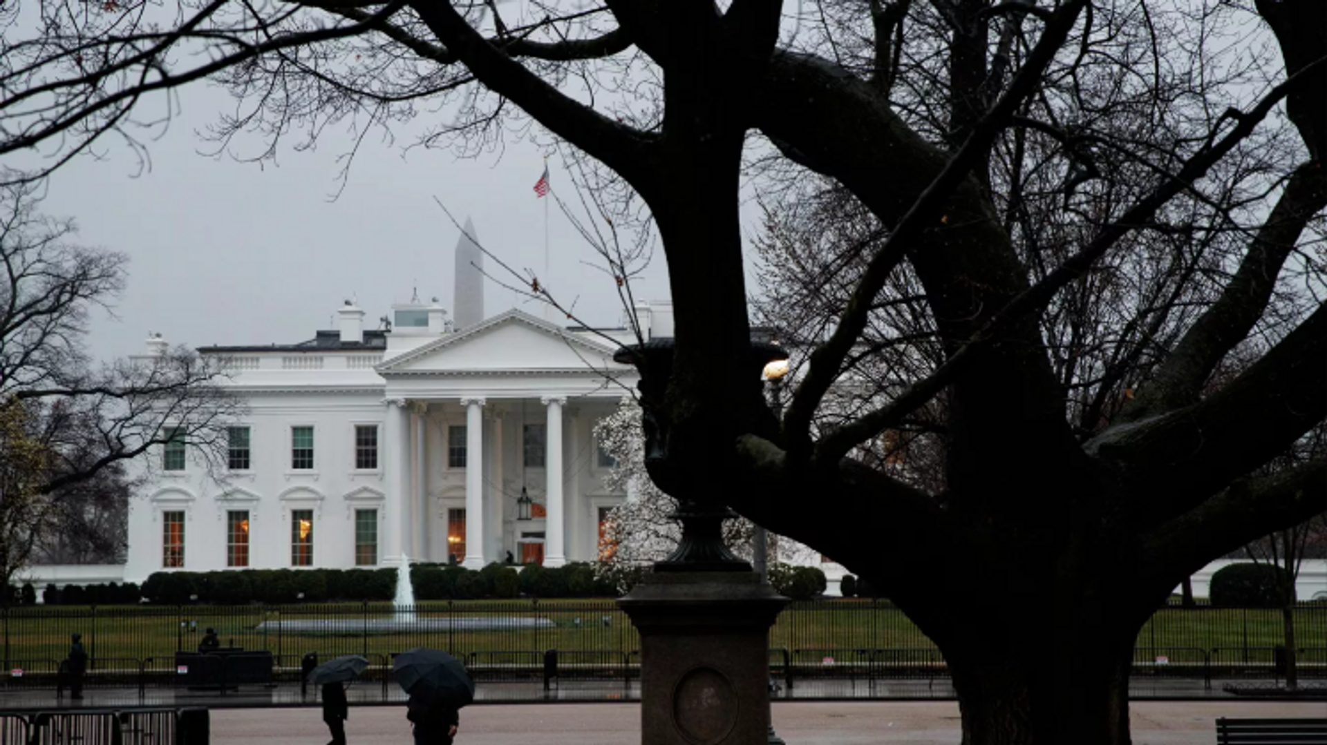 Beyaz Saray, gazetecilerin ‘basın sekreteri’ ofisine erişimini kısıtladı