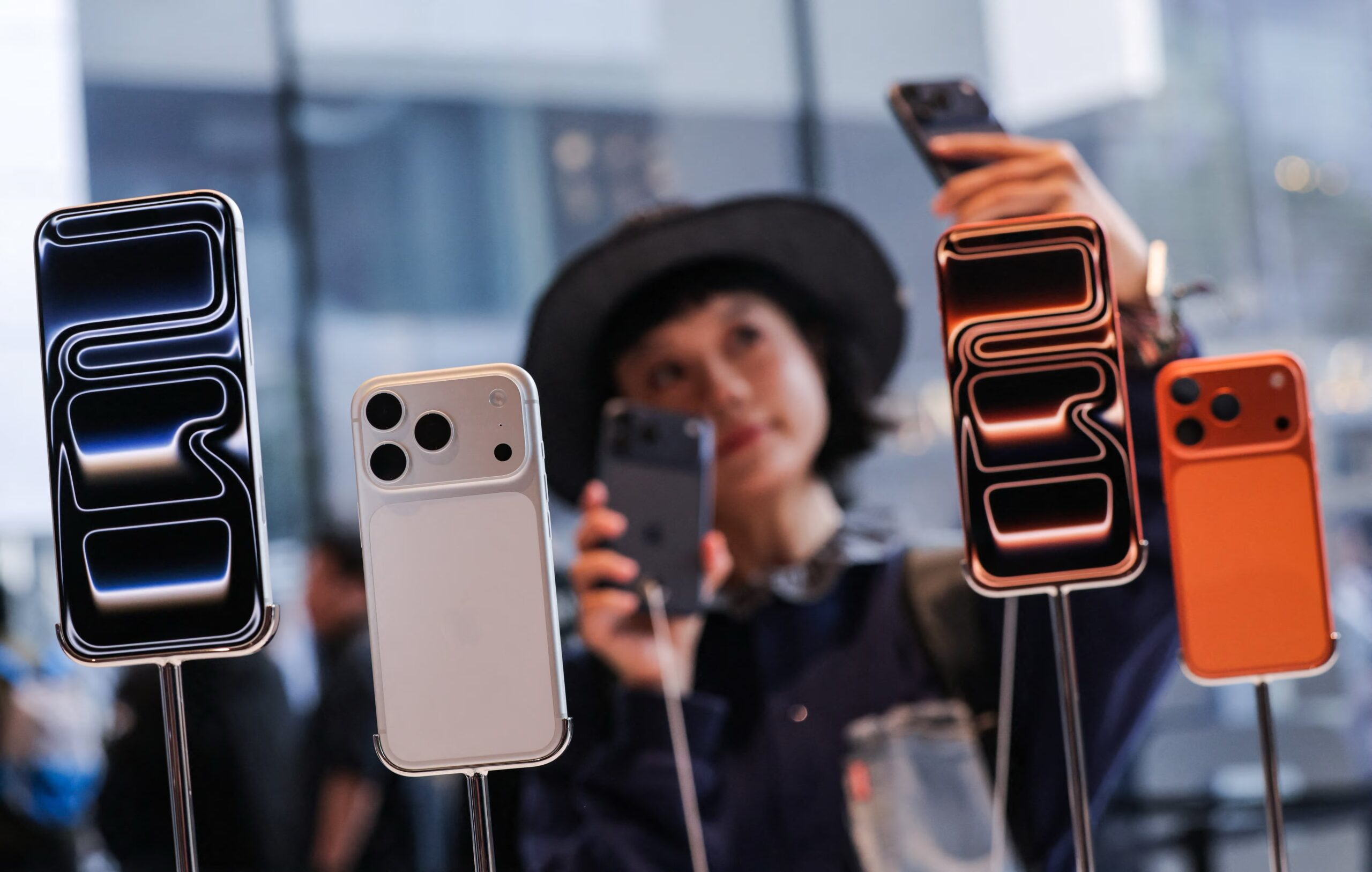 Çin’de iPhone satışları patladı: iPhone 17 serisine ilgi büyük!