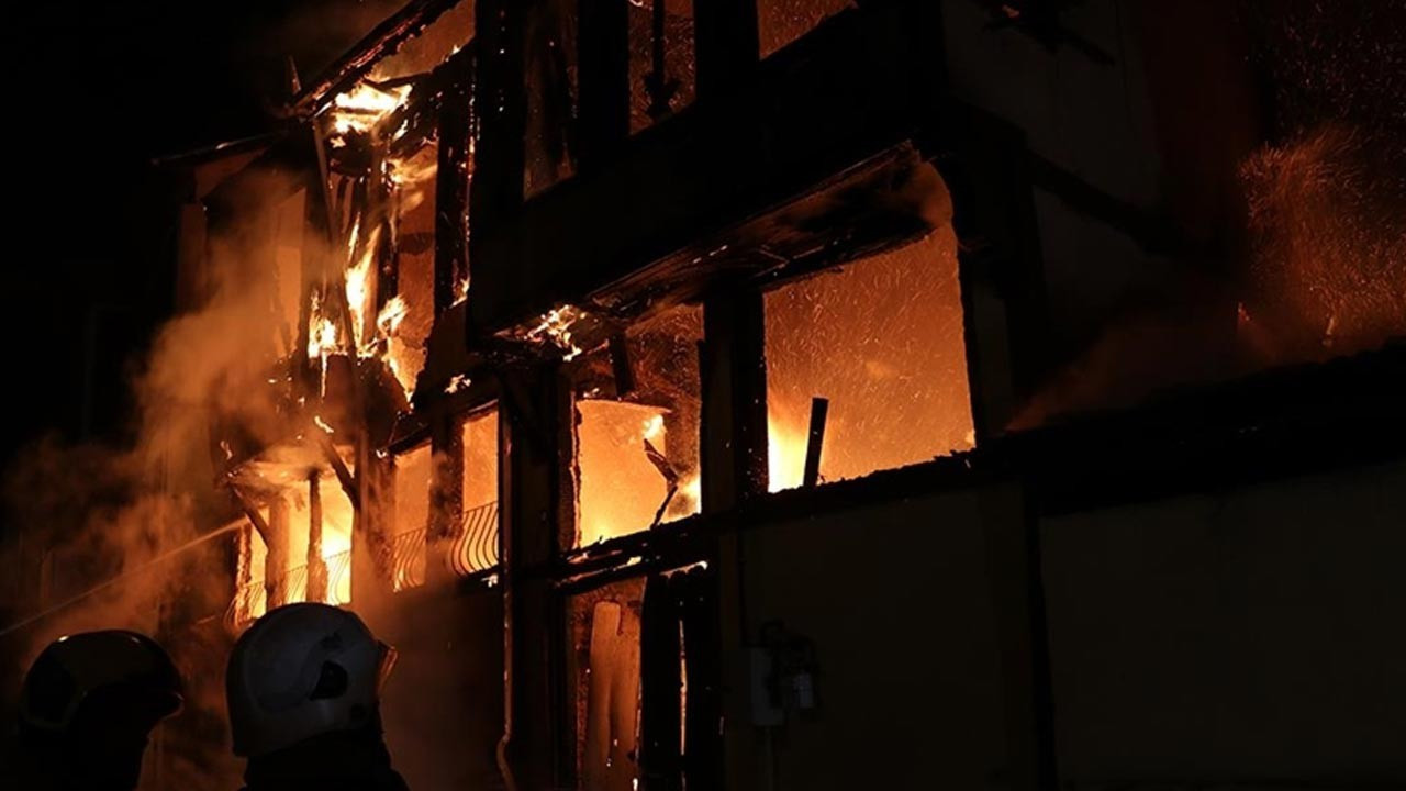 Kazakistan’da yangın faciası! 9’u çocuk 12 kişi hayatını kaybetti