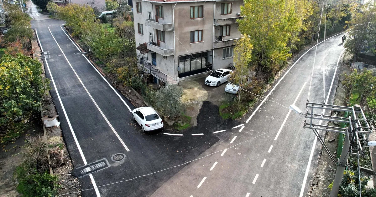 Gölcük’te 150 sokak ve caddede üstyapı seferberliği