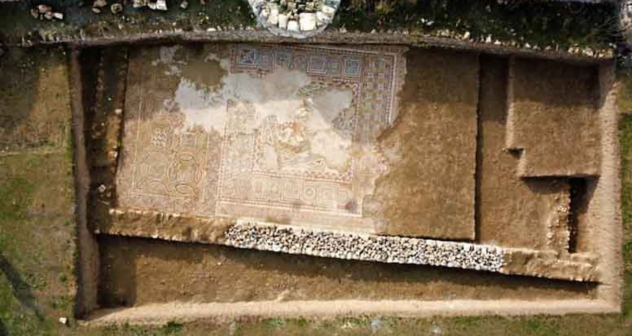 Hadrianopolis Antik Kenti’nde mozaikli salon ortaya çıkarıldı