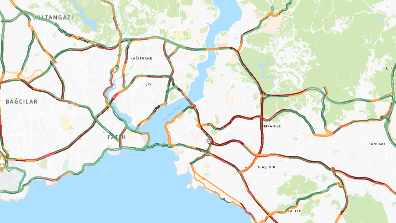 İstanbul’da sağanak trafiği etkiledi
