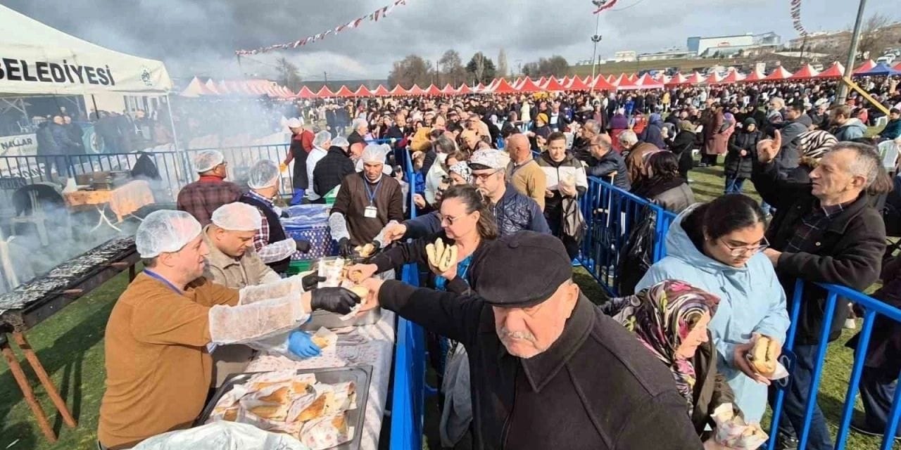 Ye iç bedava koşan koşana: Bugün de var yarın da