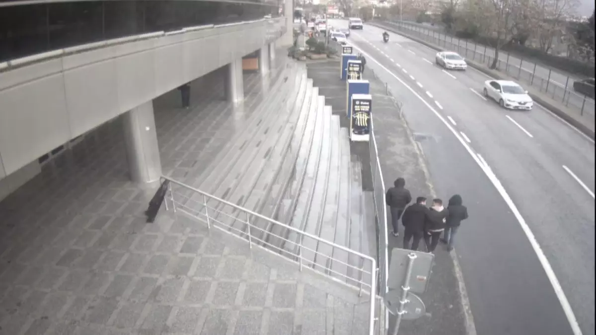 Fenerbahçe-Beşiktaş Maçında Karaborsa Bilet Operasyonu