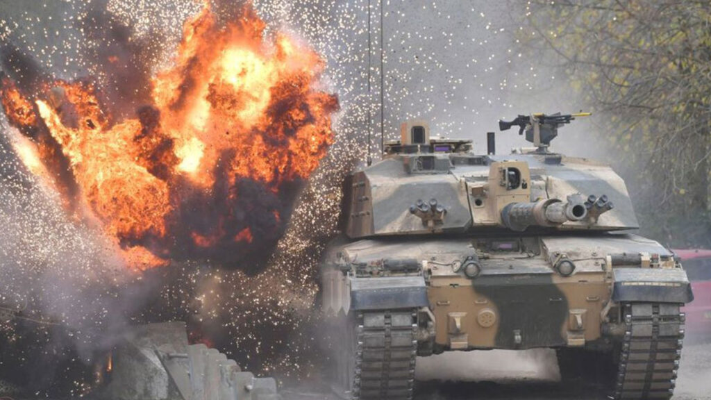 japonyada-ordu-karisti-tatbikat-sirasinda-tankta-korkunc-patlama-olu-ve-yarali-var-kR8uwmyR