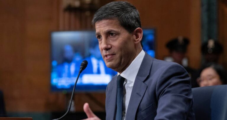 fed-baskani-trumpin-adayi-kevin-warsh-oldu-s6Qe9Hpt